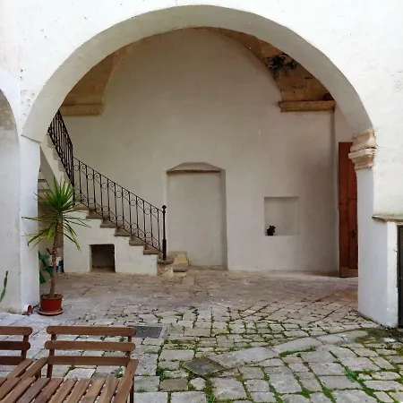 Salento Centro Storico Con Corte Antica Apartmán
